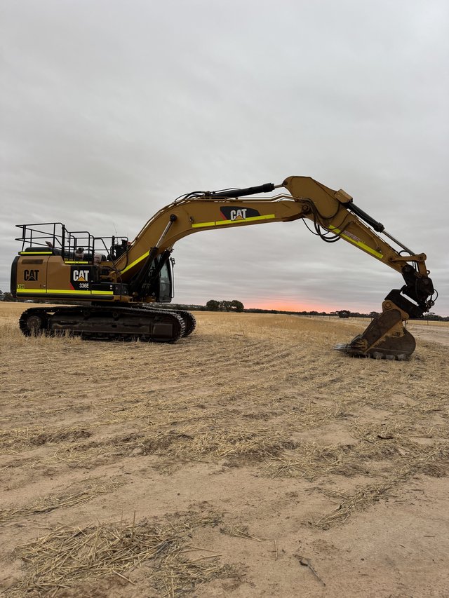 2015 Cat 336E excavator